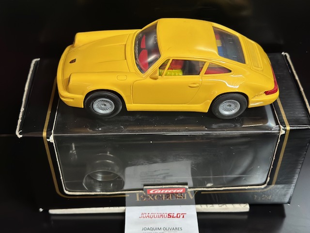 Carrera Exclusiv 1/24 20402 Porsche Carrera 6 Yellow